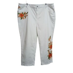 Chicos So Slimming Girlfriend Slim Leg Crop Embroidered‎ Floral White Jeans 20